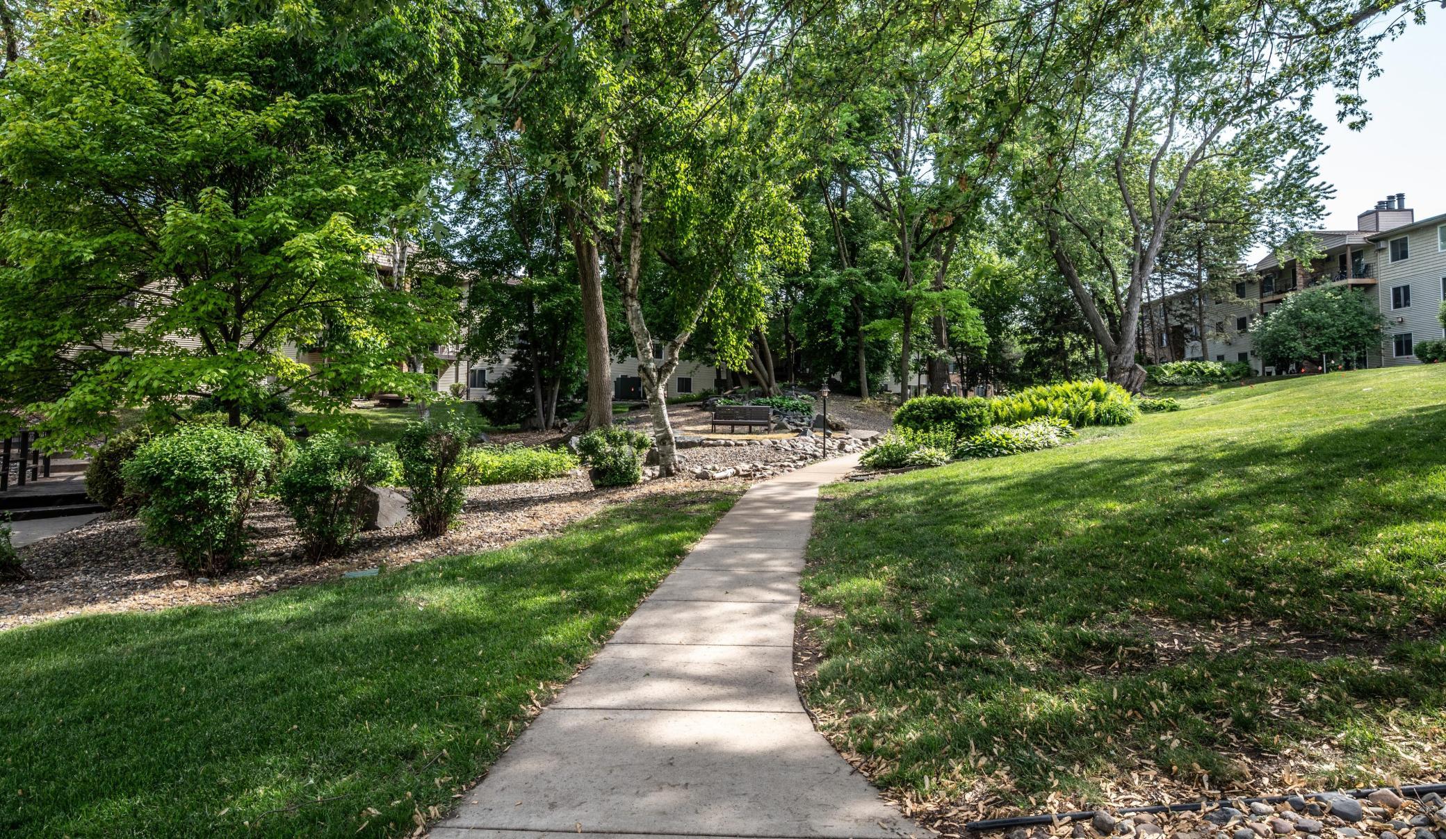 10301 Cedar Lake Road, Unit 320 Minnetonka, MN 55305 - Photo 22 of 28