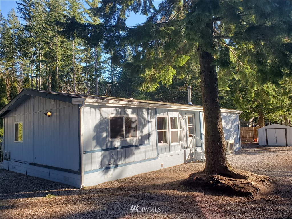 6194 Shamrock Road Maple Falls, WA 98266 - Photo 1 of 25 Gallery Image 1