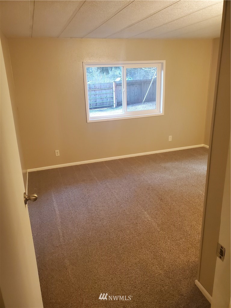6194 Shamrock Road Maple Falls, WA 98266 - Photo 21 of 25 Gallery Image 21