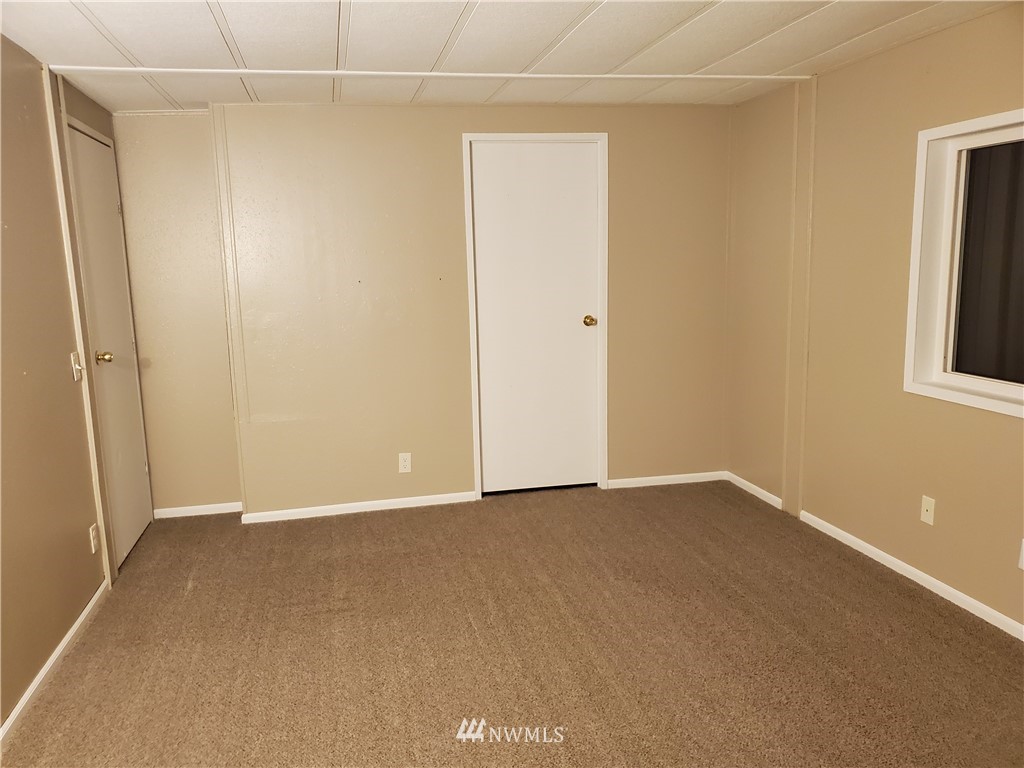 6194 Shamrock Road Maple Falls, WA 98266 - Photo 9 of 25 Gallery Image 9