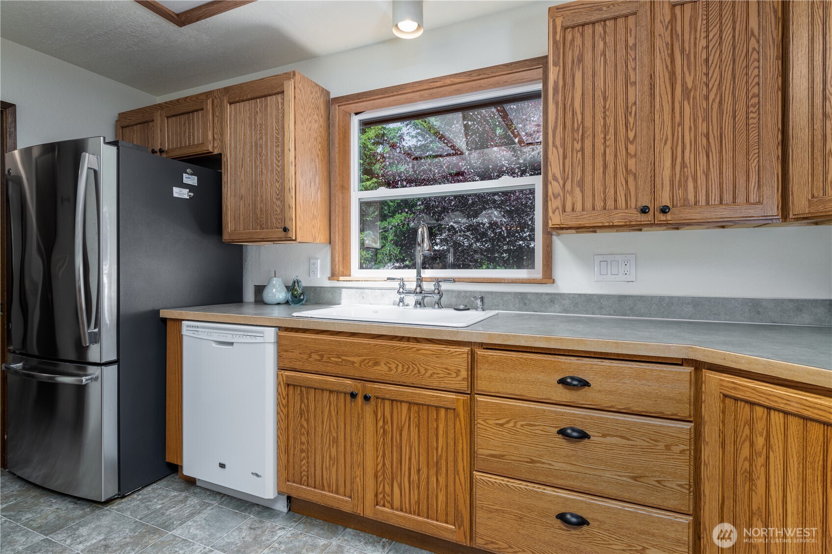 295724 Highway 101 Quilcene, WA 98376 - Photo 14 of 34