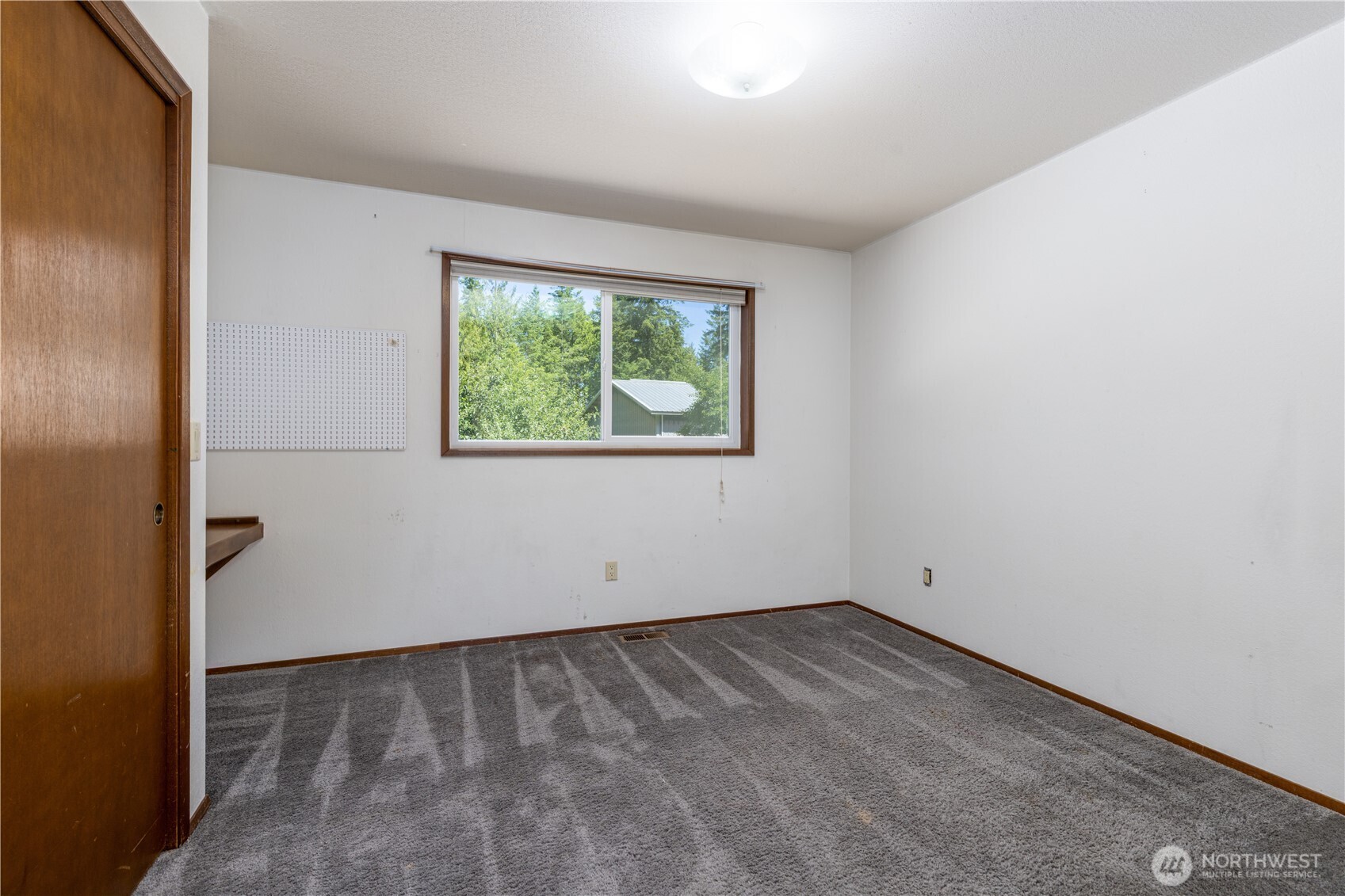 295724 Highway 101 Quilcene, WA 98376 - Photo 18 of 34