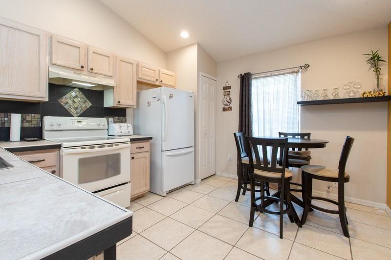 175 Walpole Loop Davenport, FL 33897 - Photo 5 of 12 03_175WalpoleLoop_2002_FlexMLS800x600_80