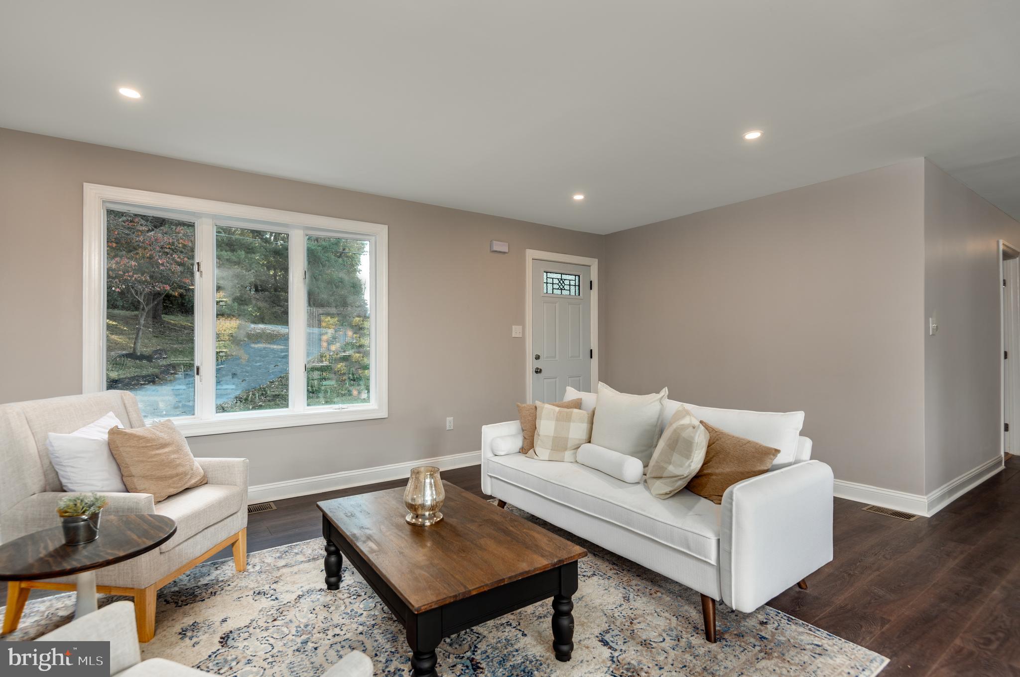 4577 Klinesville Road Columbia, PA 17512 - Photo 6 of 29