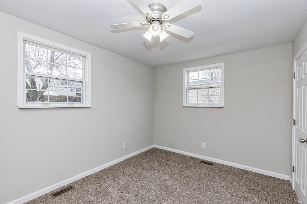 21 Deerpath Drive St. Peters, MO 63376 - Photo 12 of 20