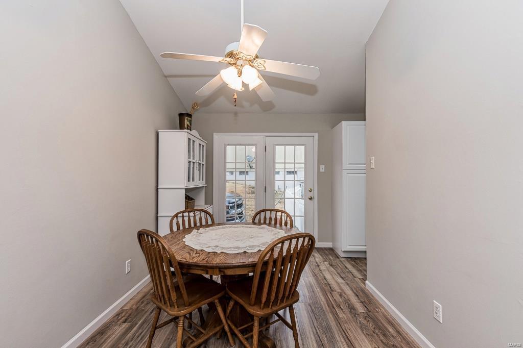 21 Deerpath Drive St. Peters, MO 63376 - Photo 5 of 20