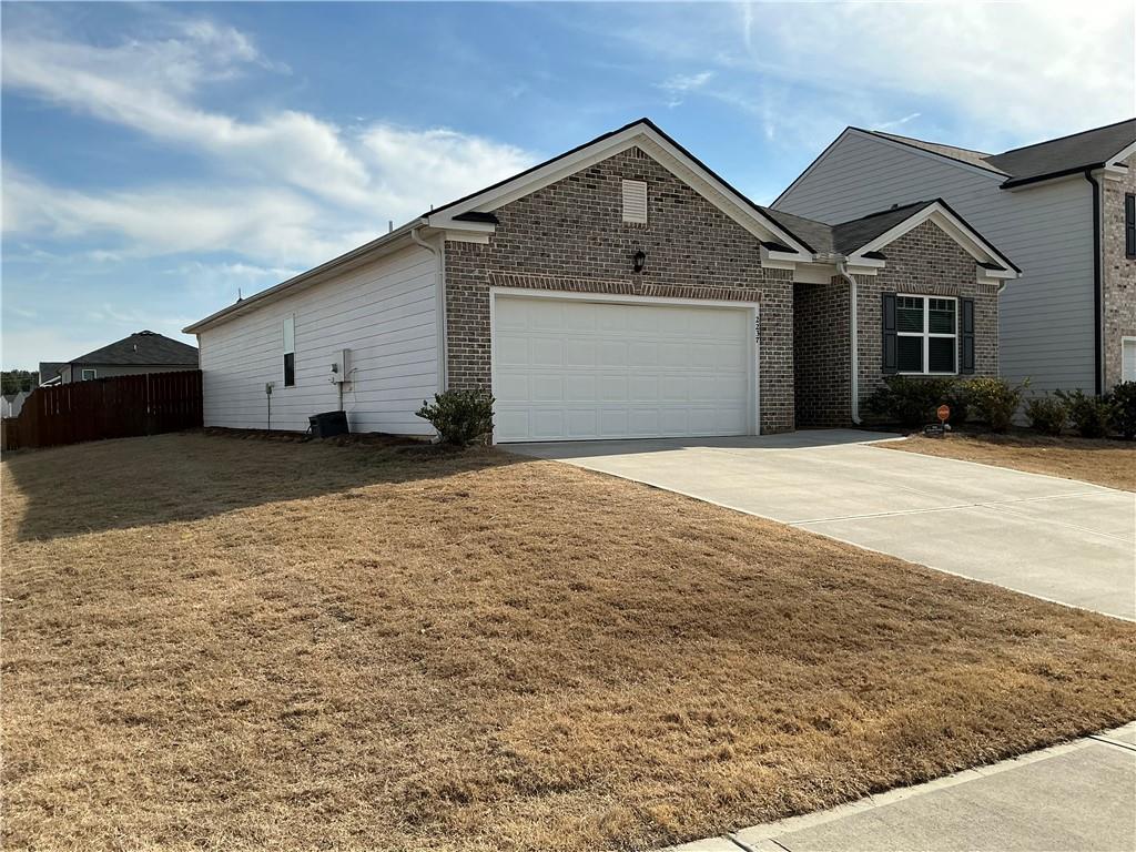 2237 Pelham Pass Dacula, GA 30019 - Photo 3 of 62