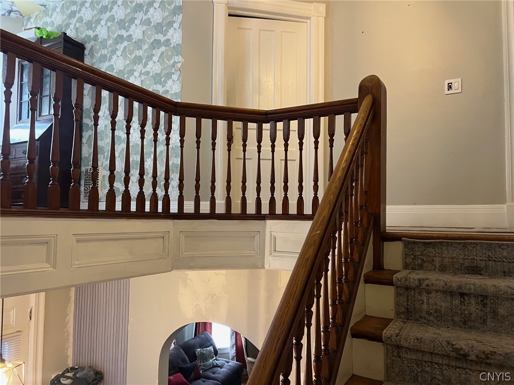 110 Clinton Place Utica, NY 13501 - Photo 16 of 27