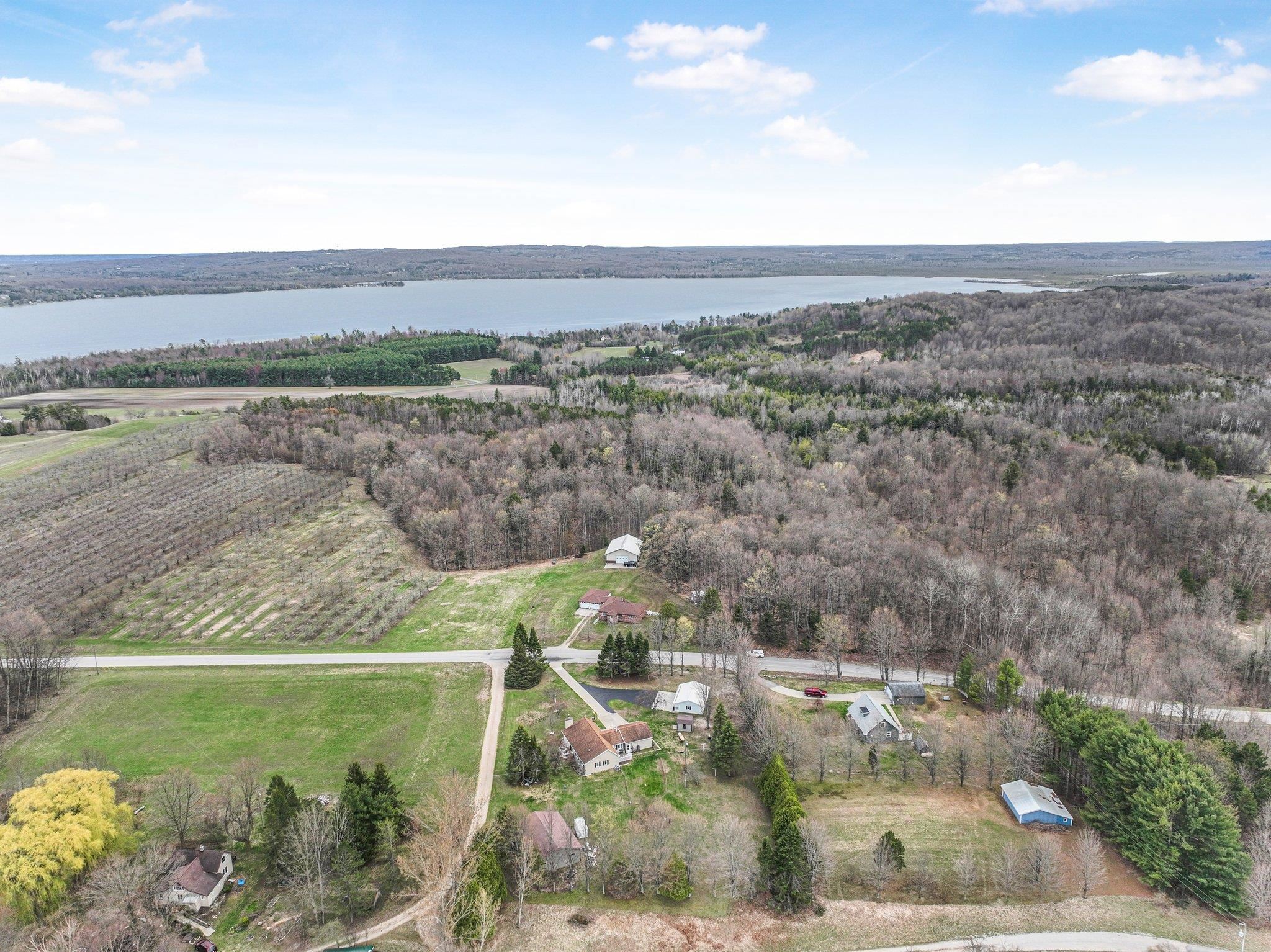 5887 East Rice Road Cedar, MI 49621 - Photo 39 of 44 1933186-fc7e6927-f60f-4556-93ed-c55d91e647c0.JPG