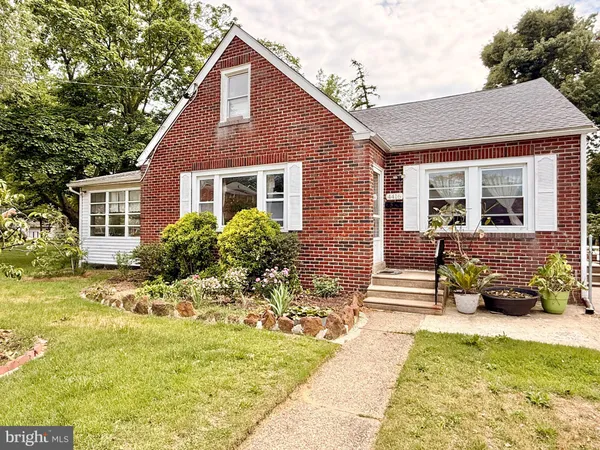 $380,000 | 4416 Elvena Avenue, Pennsauken, NJ 08109