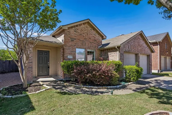 $285,000 | 408 Magnolia Drive, Fate, TX 75087