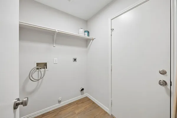 $285,000 | 408 Magnolia Drive, Fate, TX 75087