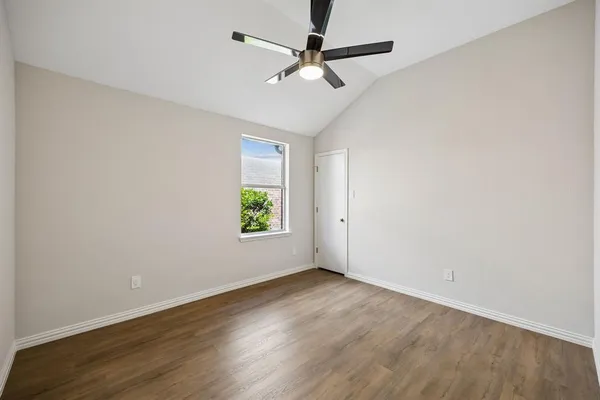 $285,000 | 408 Magnolia Drive, Fate, TX 75087