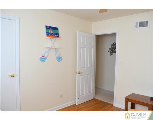 9 Dorian Road Metuchen, NJ 08840 - Photo 19 of 25 a view of a hallway with elevator