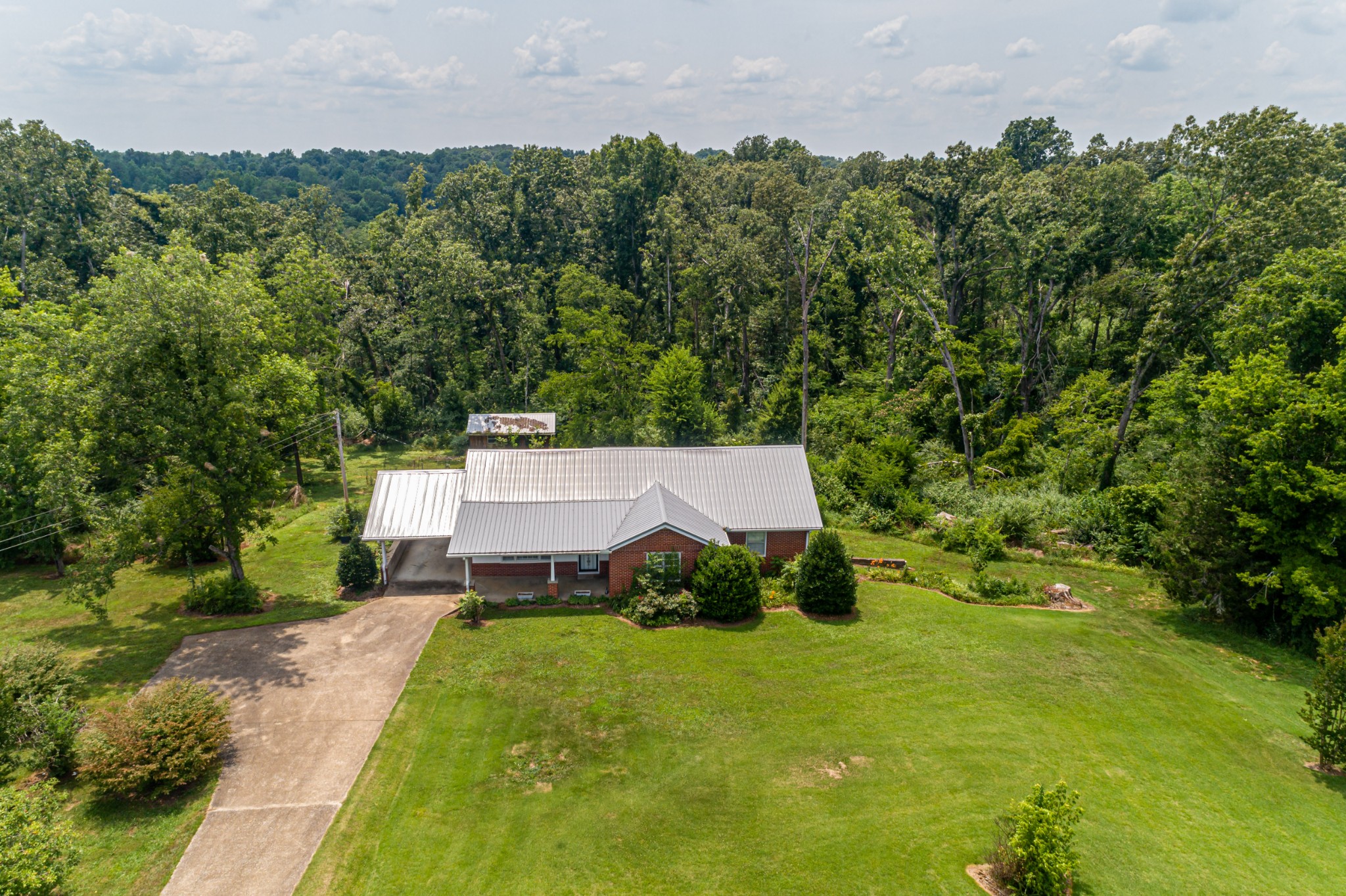 418 Largo Road Decaturville, TN 38329 - Photo 16 of 32 Gallery Image 16