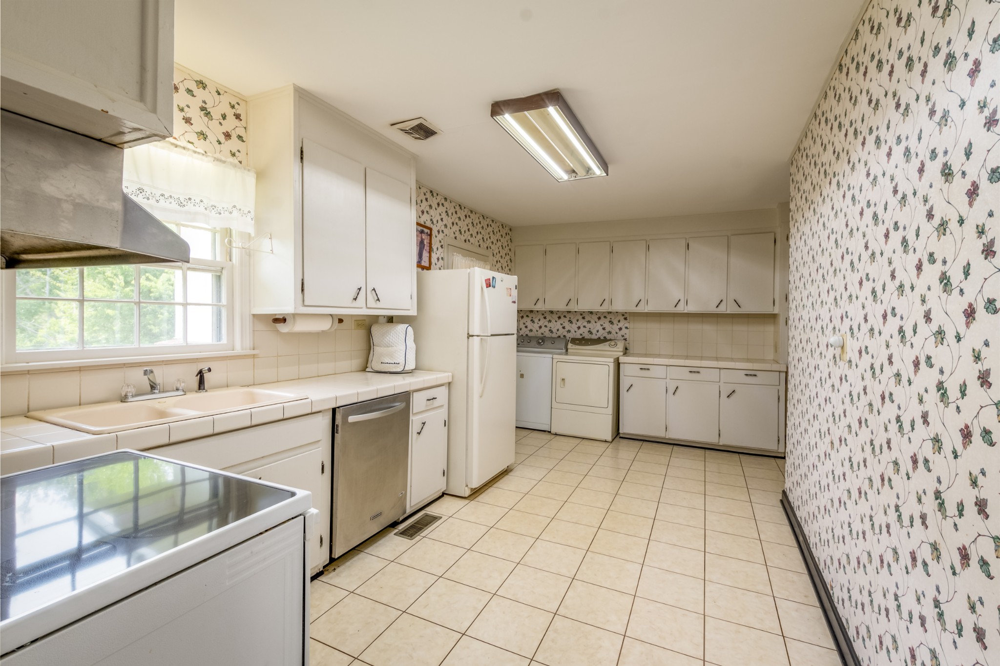 418 Largo Road Decaturville, TN 38329 - Photo 7 of 32 Gallery Image 7