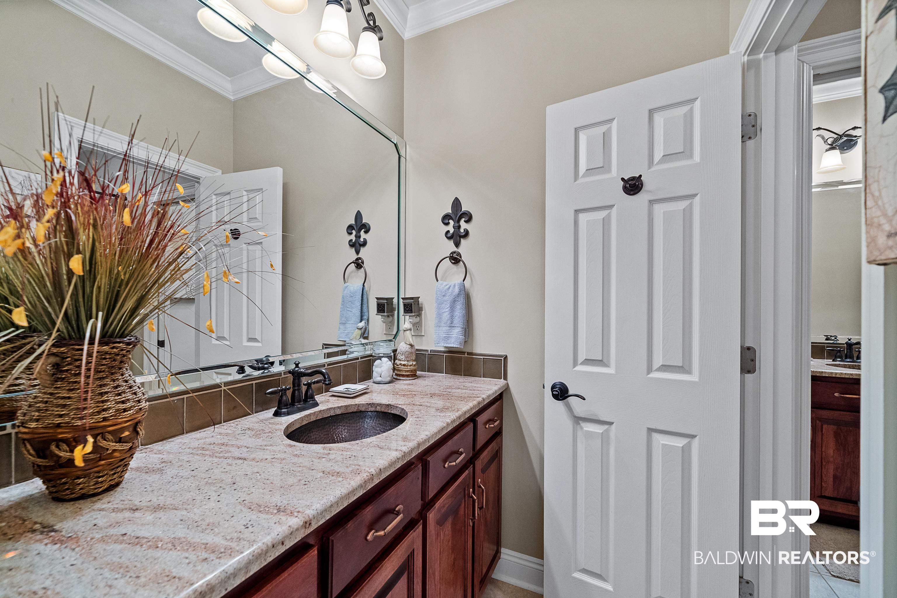 31990 Merriwether Court Daphne, AL 36527 - Photo 23 of 53 Jack and Jill Bathroom