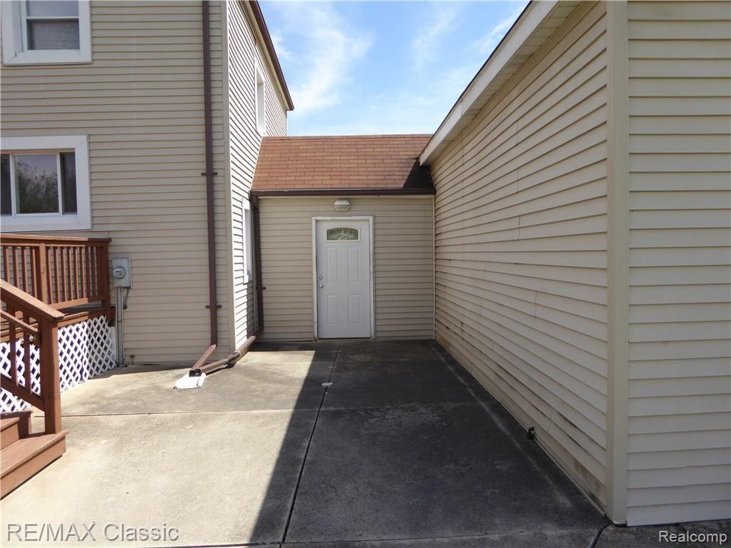 15445 Inkster Road Livonia, MI 48154 - Photo 52 of 56
