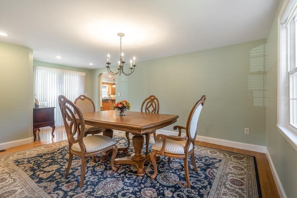 17 Avalon Road Stoneham, MA 02180 - Photo 9 of 39 Gallery Image 9