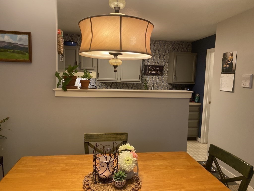 46 Evergreen Road, Unit 106 Northampton, MA 01053 - Photo 10 of 21