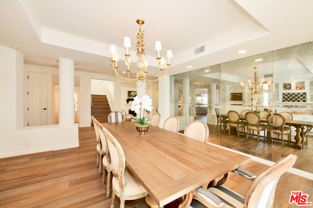 12695 Promontory Road Los Angeles, CA 90049 - Photo 12 of 52