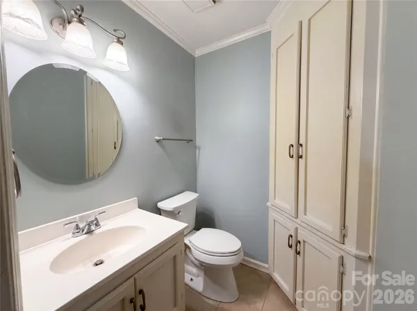 $210,000 | 815 Jamestown Drive, Unit 3, Gastonia, NC 28056