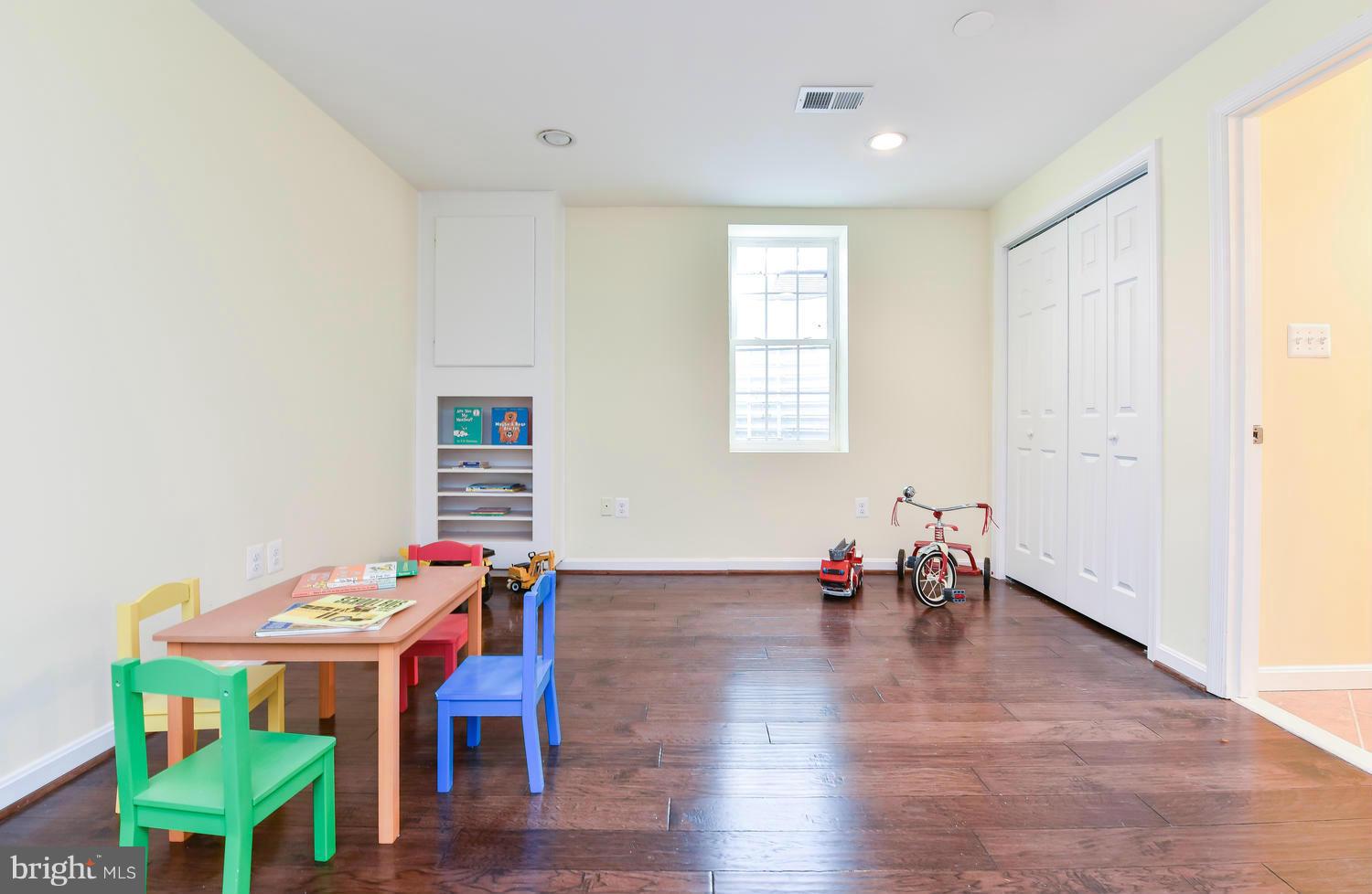 1725 Stonebridge Road Alexandria, VA 22304 - Photo 17 of 22 Basement