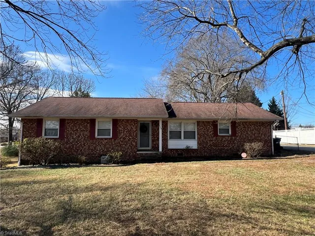 $275,000 | 110 Renola Drive, Archdale, NC 27263