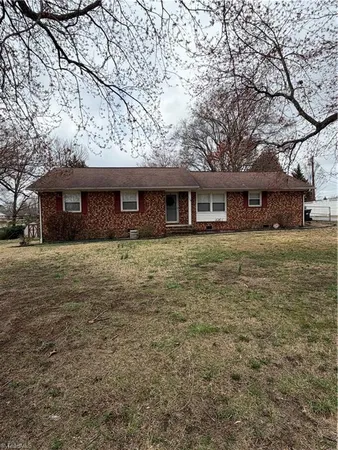 $250,000 | 110 Renola Drive, Archdale, NC 27263