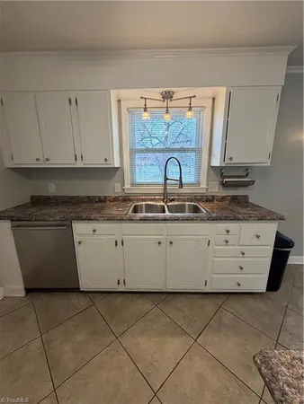 $250,000 | 110 Renola Drive, Archdale, NC 27263