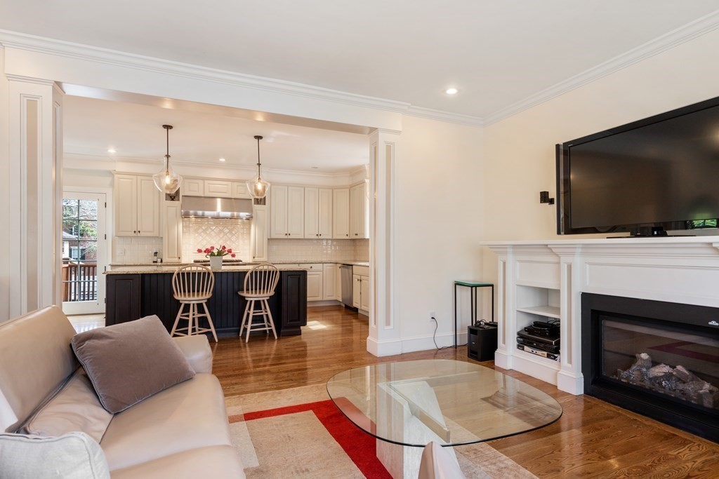 36 Druce Street Brookline, MA 02445 - Photo 11 of 36