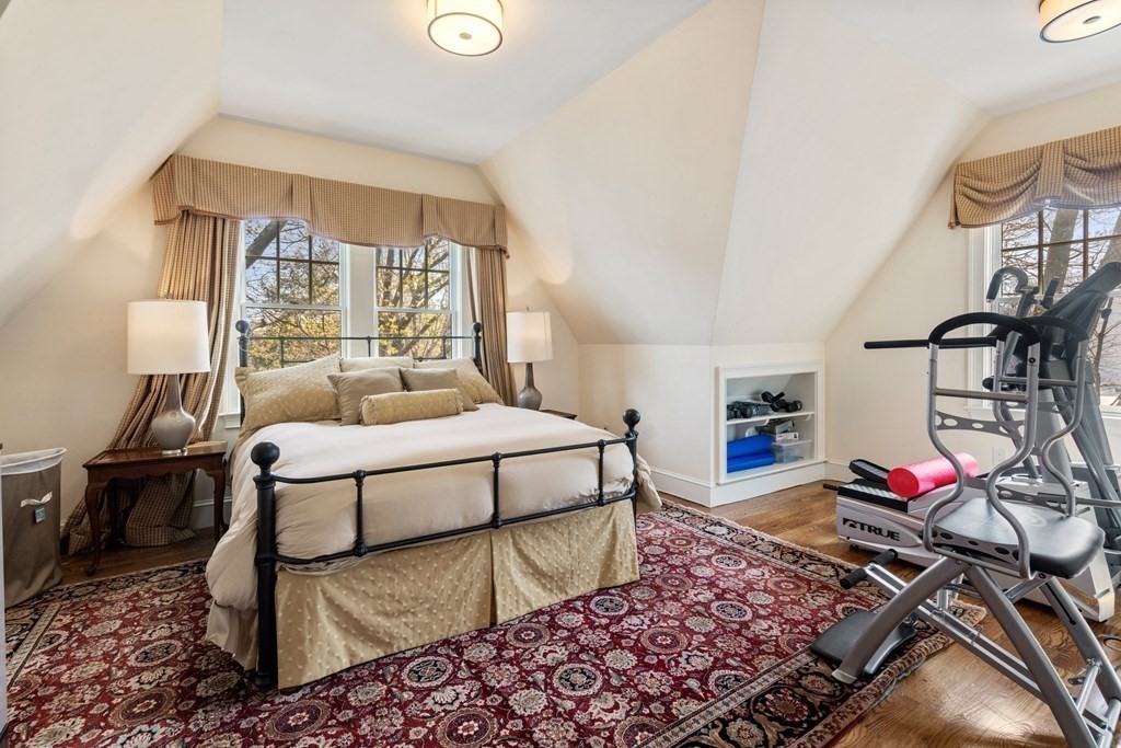 36 Druce Street Brookline, MA 02445 - Photo 23 of 36