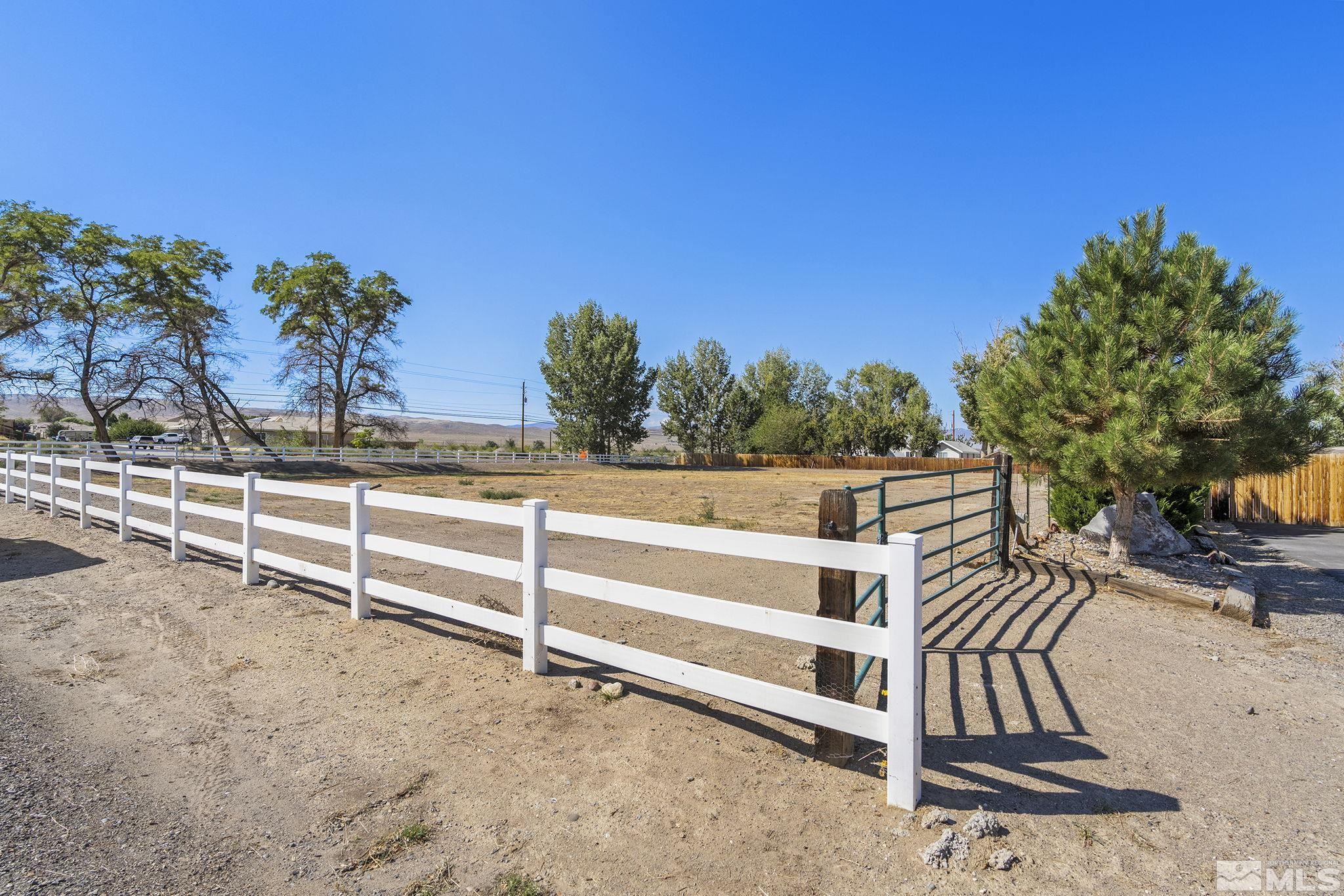 105 Country Ranch Road Fernley, NV 89408 - Photo 25 of 36 Photo 25