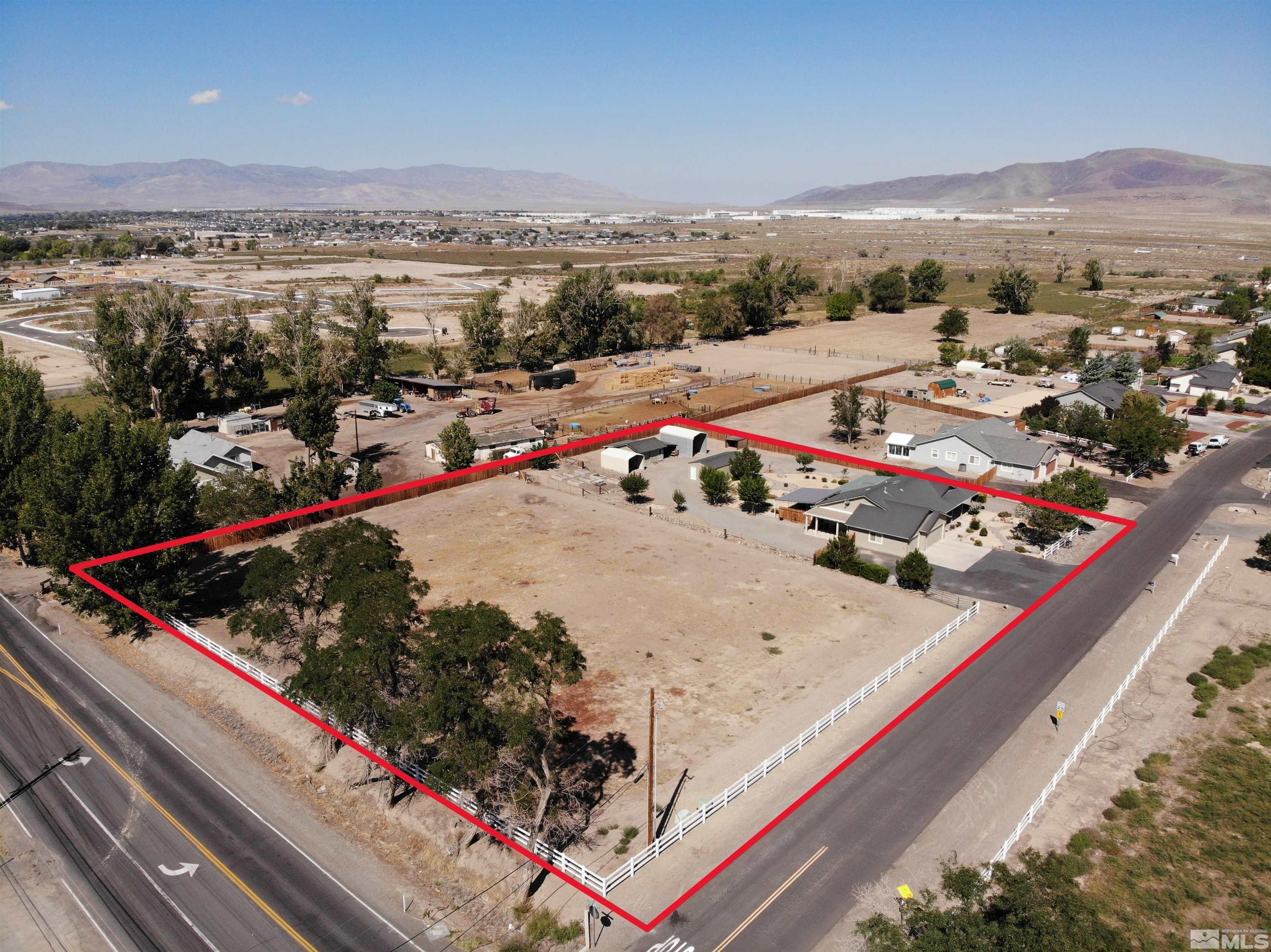 105 Country Ranch Road Fernley, NV 89408 - Photo 4 of 36 Photo 4