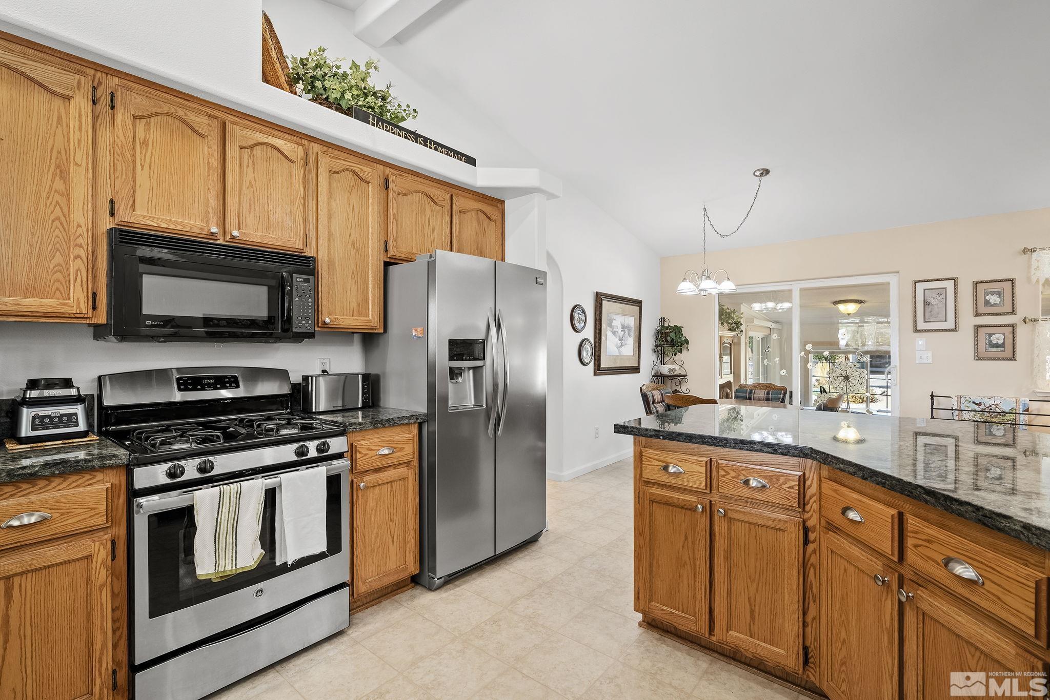 105 Country Ranch Road Fernley, NV 89408 - Photo 9 of 36 Photo 9