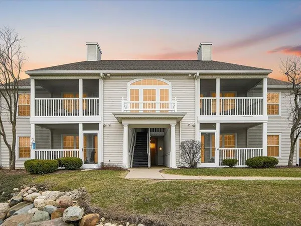 $295,000 | 1089 Joyce Lane, Unit 88, Ann Arbor, MI 48103