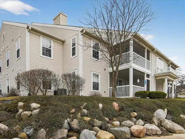 $295,000 | 1089 Joyce Lane, Unit 88, Ann Arbor, MI 48103