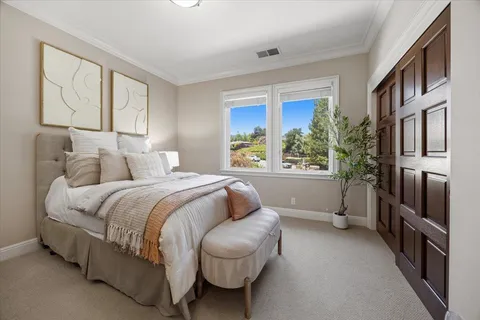 $10,949,888 | 20040 Spaich Court, Saratoga, CA 95070