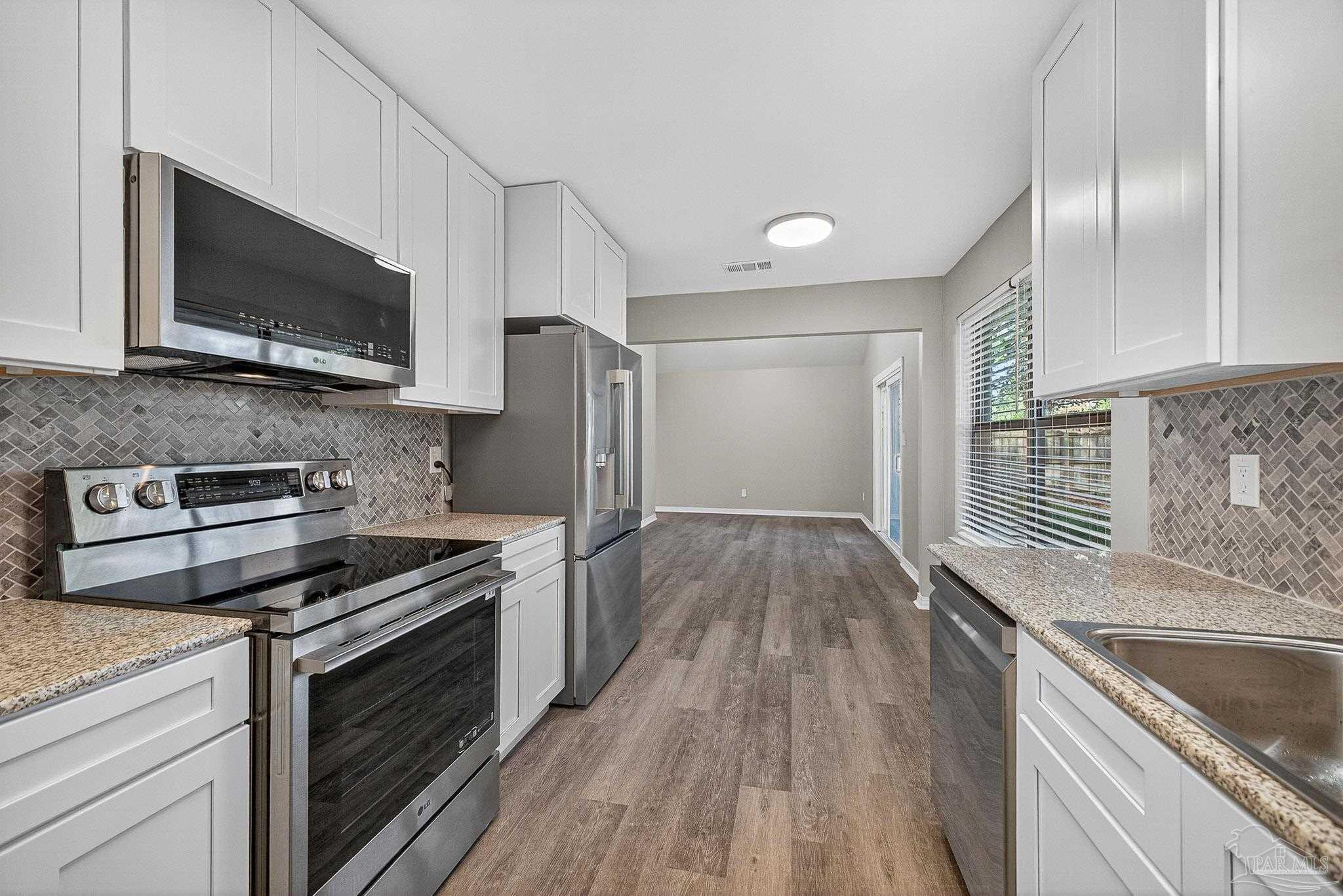 9698 Hummingbird Lane Pensacola, FL 32514 - Photo 16 of 25