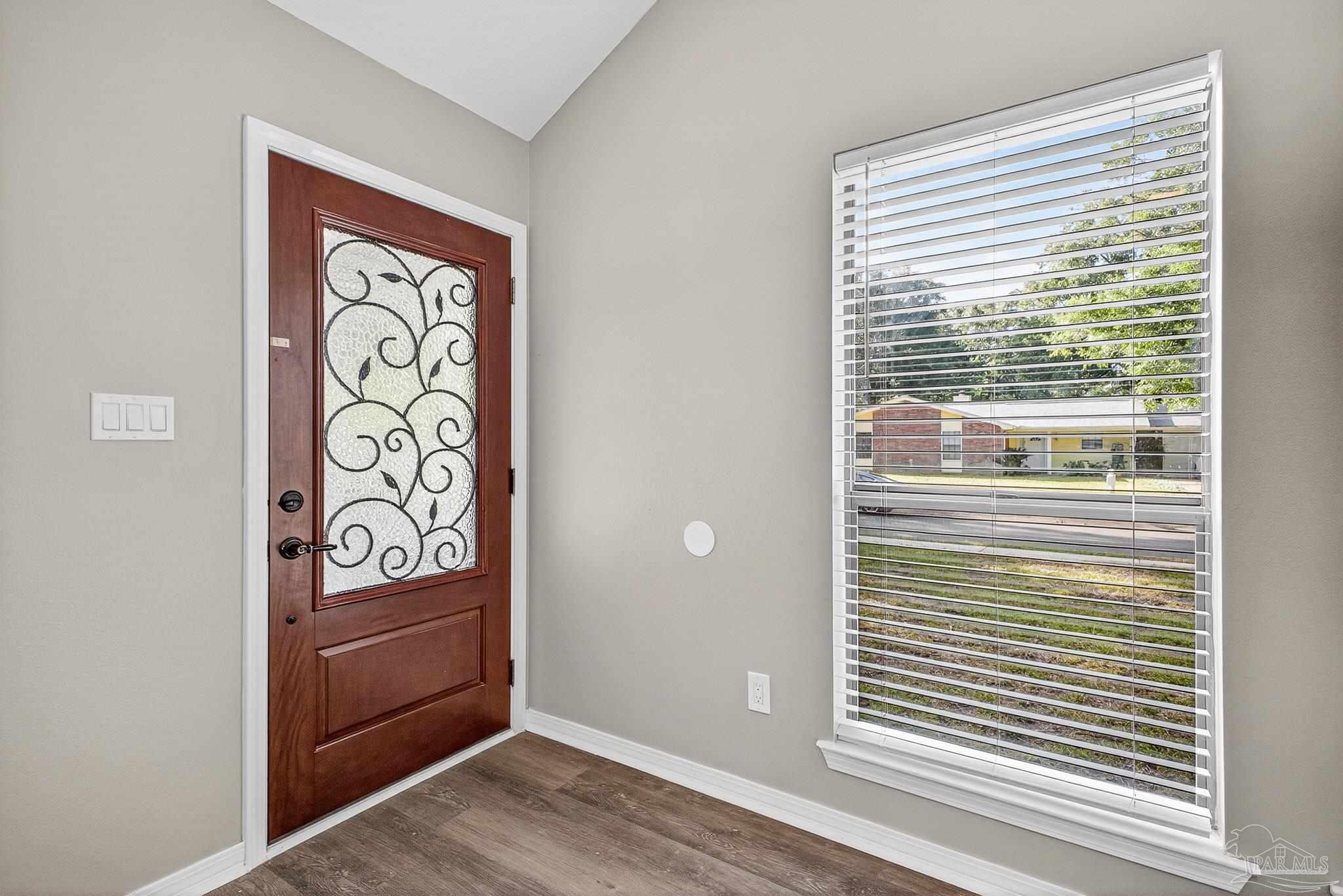 9698 Hummingbird Lane Pensacola, FL 32514 - Photo 3 of 25