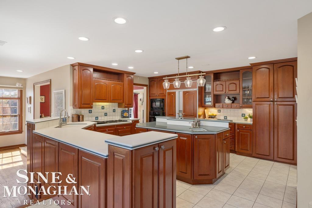312 Cloverly Road Grosse Pointe Farms, MI 48236 - Photo 16 of 89
