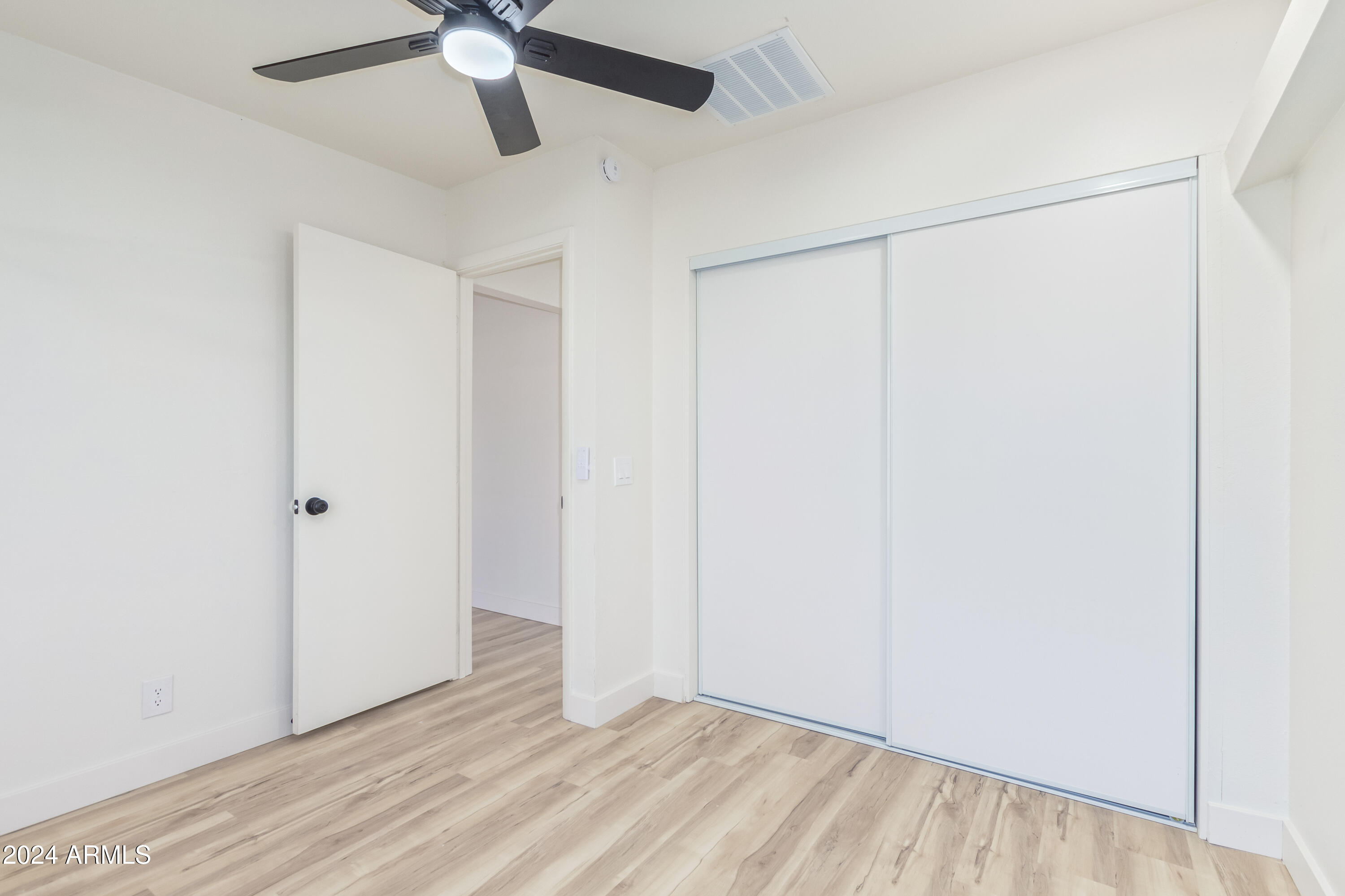 3350 West Wethersfield Road Phoenix, AZ 85029 - Photo 24 of 41 IMG_6112