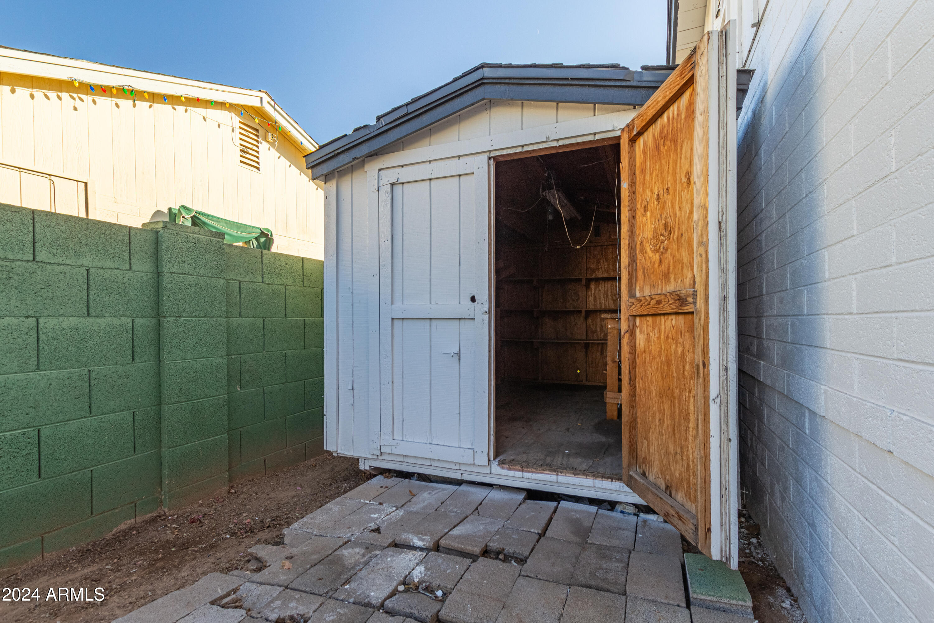 3350 West Wethersfield Road Phoenix, AZ 85029 - Photo 36 of 41 IMG_6129