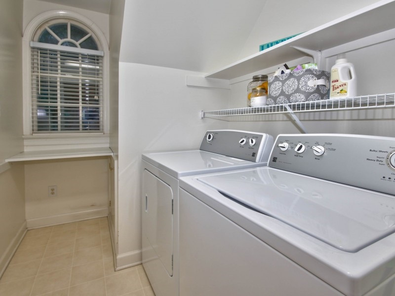 2104 Tibwin Drive Raleigh, NC 27606 - Photo 21 of 24 Bonus Room