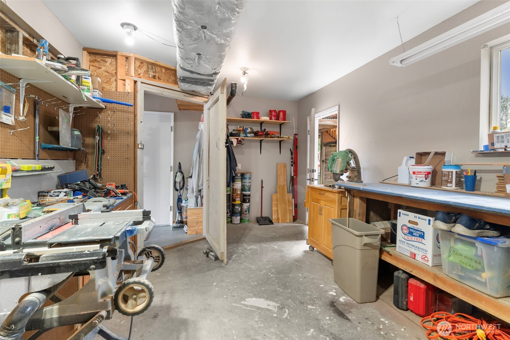 1205 195th Street Long Beach, WA 98631 - Photo 24 of 36 a view of gym equipment and children play room
