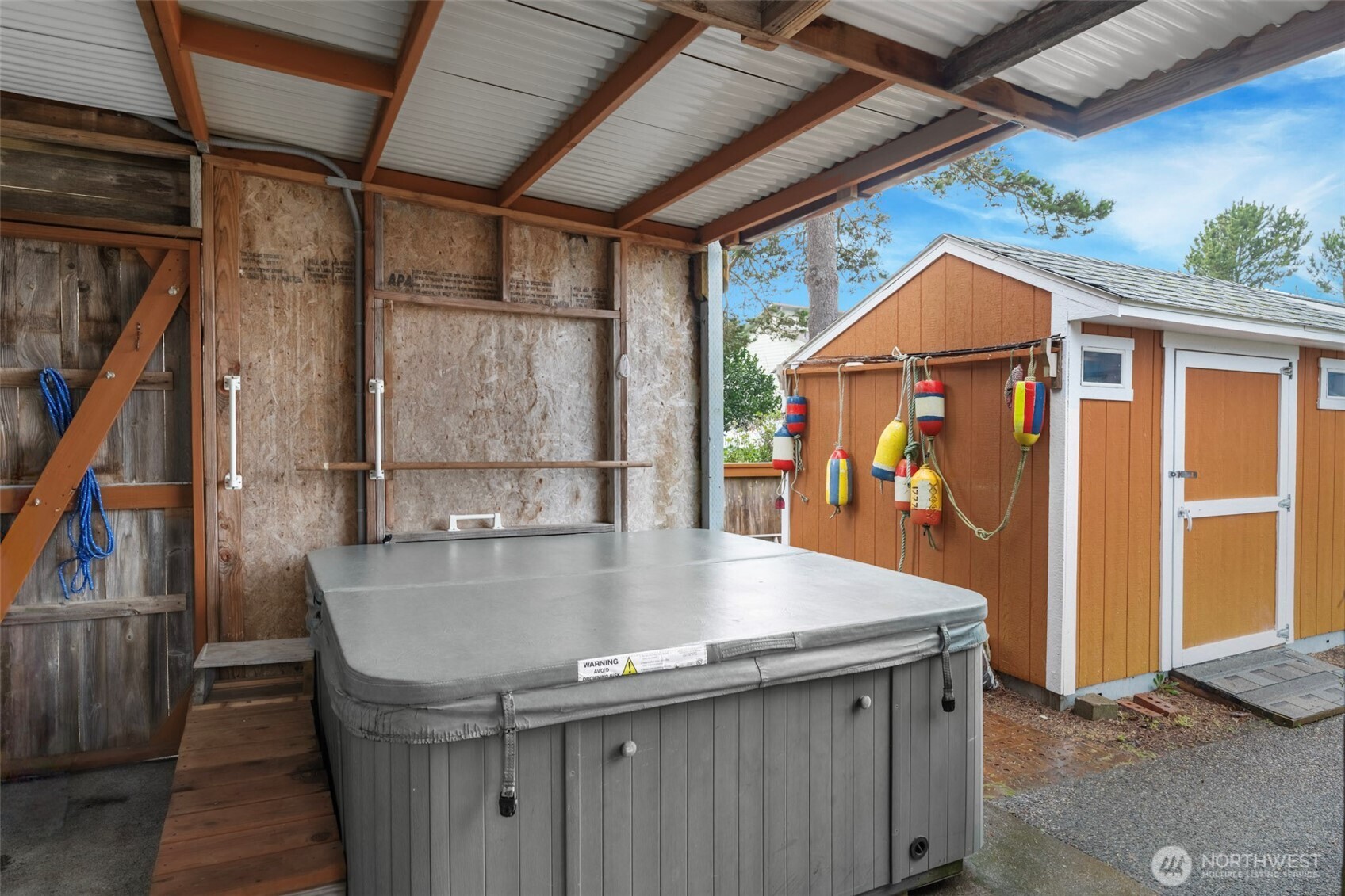 1205 195th Street Long Beach, WA 98631 - Photo 33 of 36 storage view