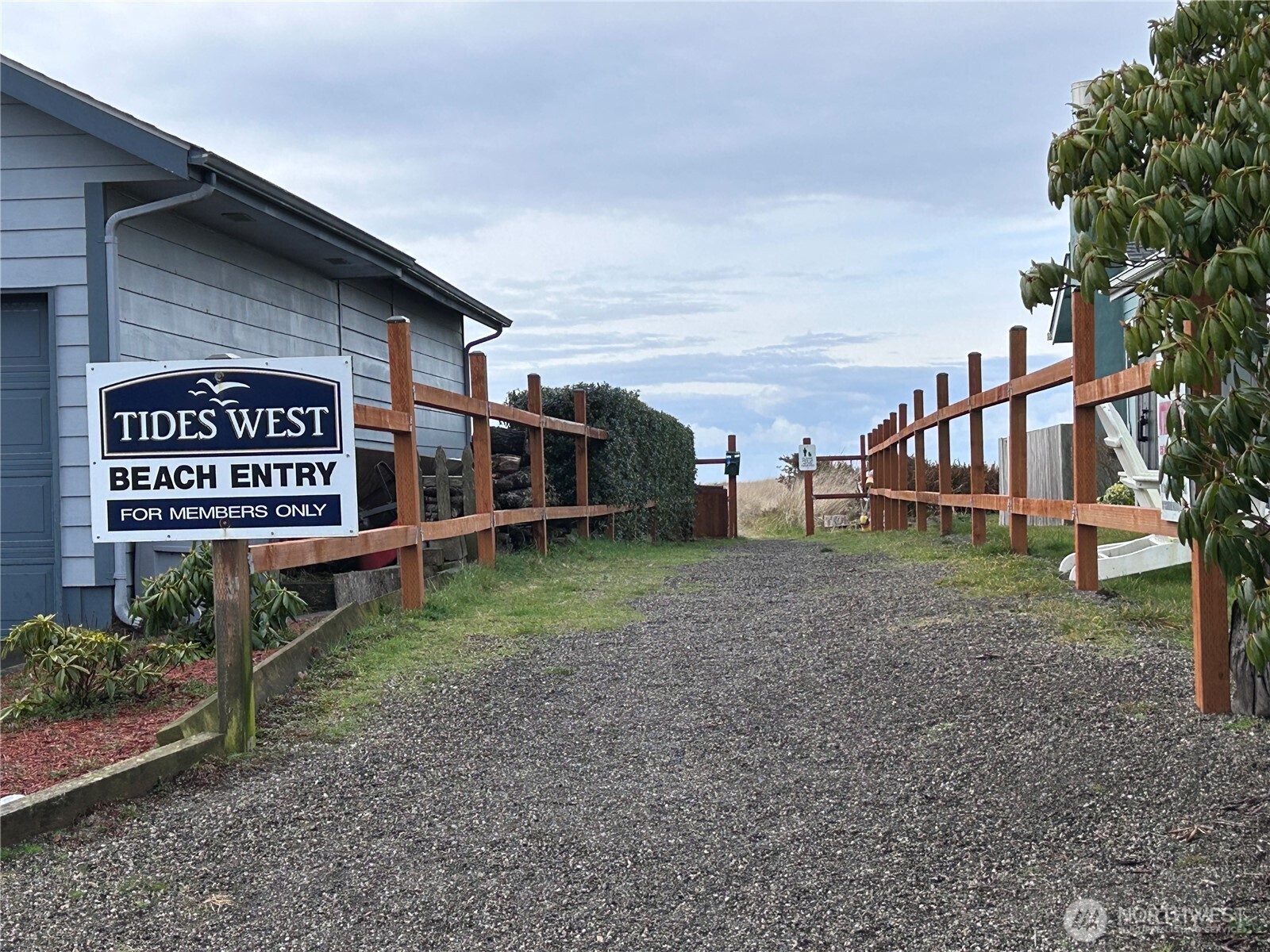 1205 195th Street Long Beach, WA 98631 - Photo 36 of 36 a view of outdoor space with sign board