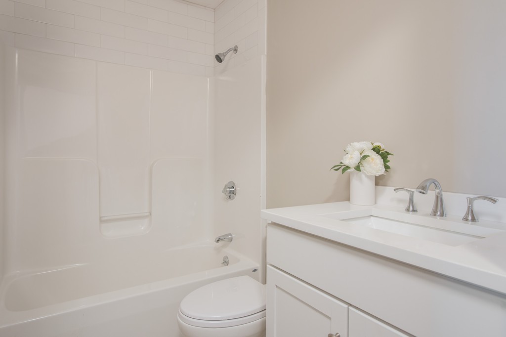 52 Meetinghouse Road, Unit 52 Norfolk, MA 02056 - Photo 17 of 20 Gallery Image 17