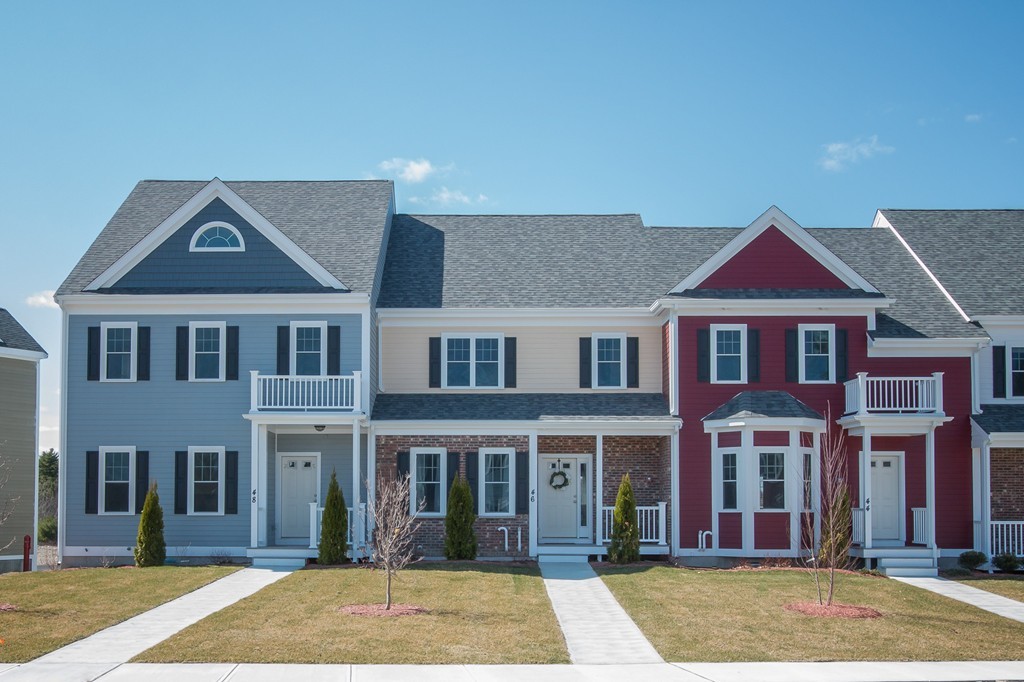 52 Meetinghouse Road, Unit 52 Norfolk, MA 02056 - Photo 3 of 20 Gallery Image 3