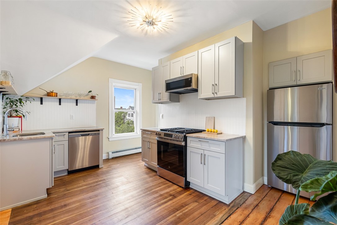 94 Grove Street, Unit 3 Providence, RI 02909 - Photo 10 of 26